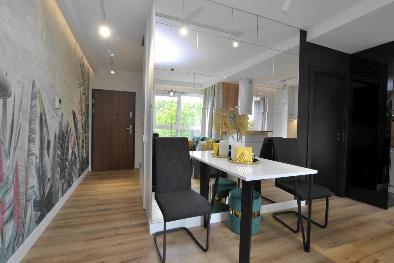 Apartament Krolowej Bony- Z Garazem Centrum Gliwic Gliwice Exteriör bild